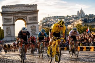 Tour de France 2026, etap 21. O której finał w Paryżu i gdzie oglądać?