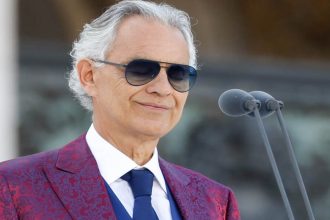 Andrea Bocelli w Warszawie 16 sierpnia 2026. O której koncert, bramy, wejście i dojazd