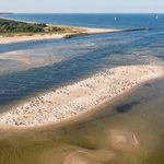 Nowa wyspa w Mikoszewie nad Bałtykiem. Gdzie jest i czy można tam wejść?